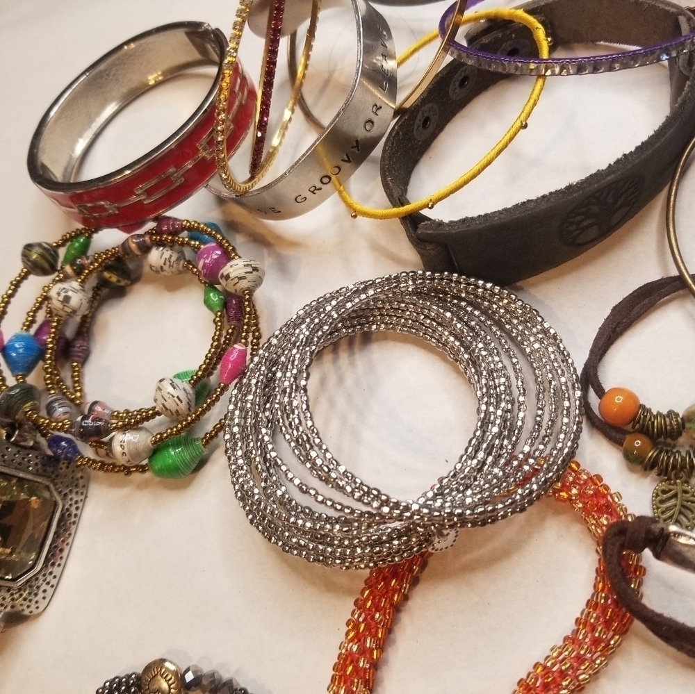 Bracelet Craft Junk/Jewelry lot - Picture 3 of 9